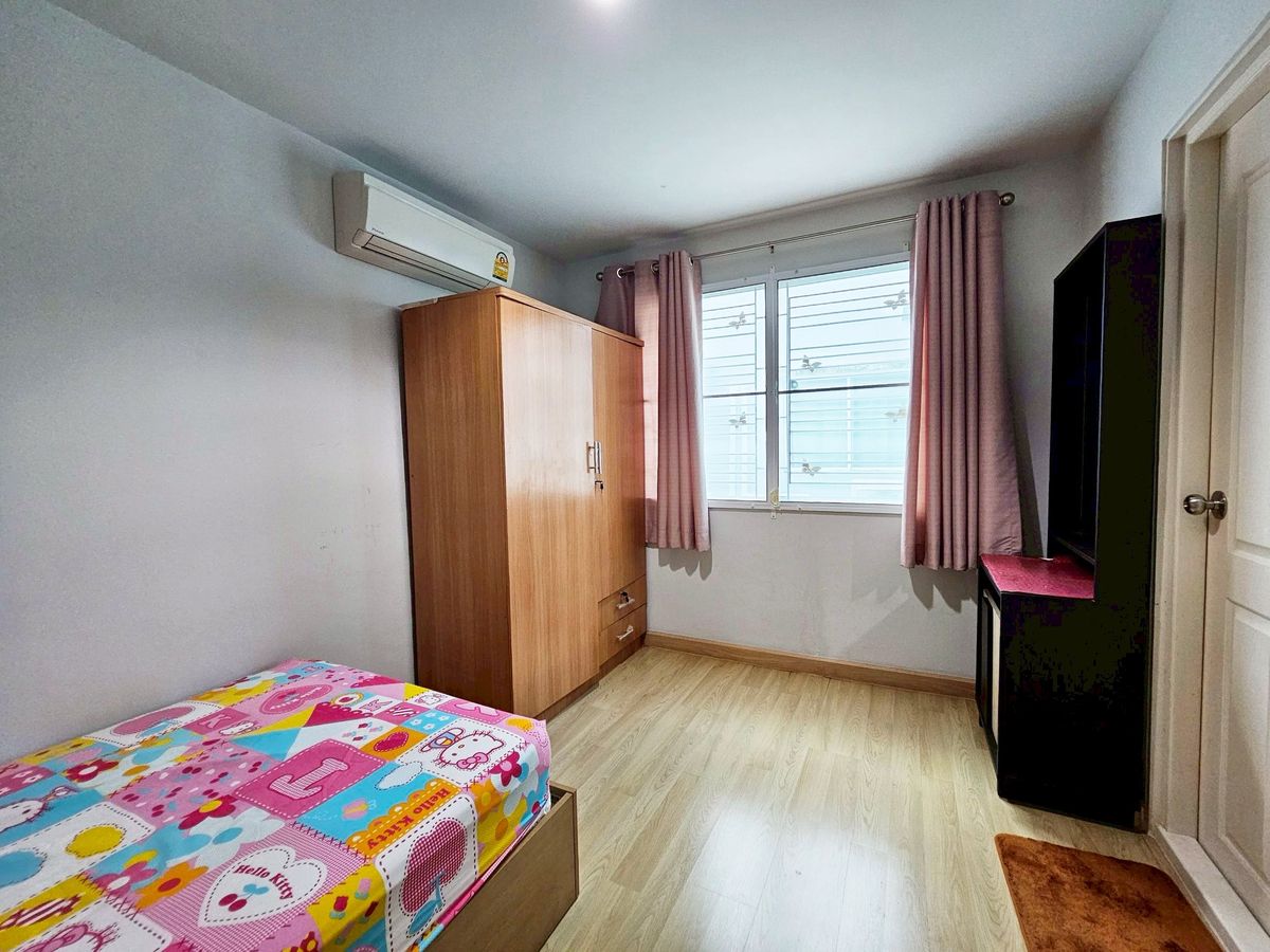 ให้เช่าทาวน์โฮมเกษตร นวมินทร์ ลาดปลาเค้า : ให้เช่า อารียา เดลี่ เกษตร-นวมินทร์ เนื้อที่ 16.9 ตรว. เฟอร์นิเจอร์ครบพร้อมอยู่ แอร์ 3ตัว บ้านใกล้คลับเฮ้าส์ ทำเลเดินทางสะดวก ใกล้เซ็นทรัลรามอินทรา และมหาลัยเกษตร