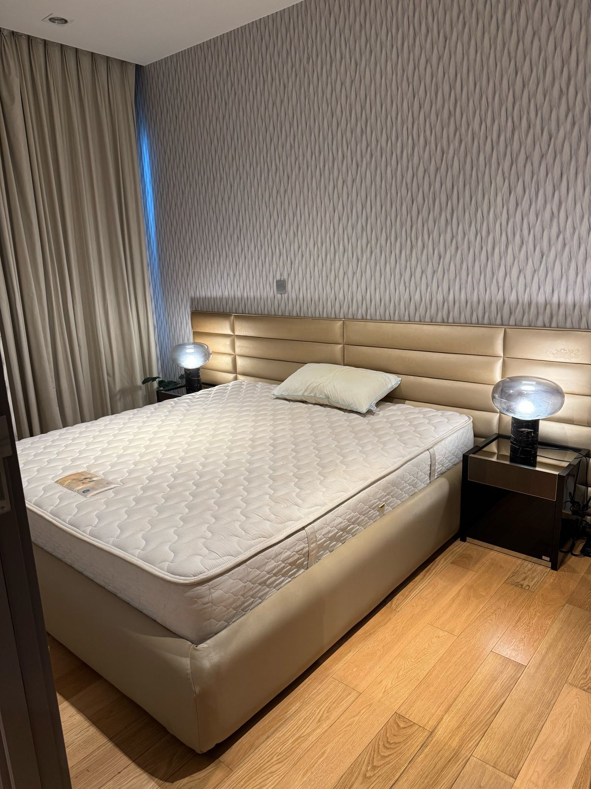 ให้เช่าคอนโดสุขุมวิท อโศก ทองหล่อ : For Rent Condo Keyne By Sansiri fully furnished (S15-12365)