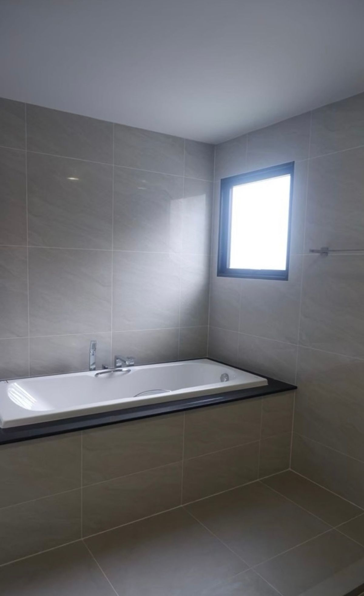 ขายบ้านบางนา แบริ่ง ลาซาล : ขายบ้านเดี่ยว 2 ชั้น โครงการ บริทาเนีย บางนา - ศรีวารี สวย ตามรูป พร้อมอยู่ ใกล้ ศูนย์การค้าเมกะ บางนา @841qqlnr