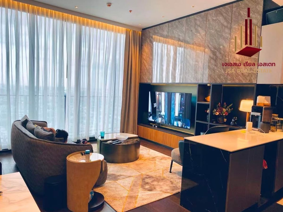 For RentCondoOnnut, Udomsuk : ✨ For Rent: Whizdom Essence Condo ✨ 💰 ONLY 80,000 THB/Month.