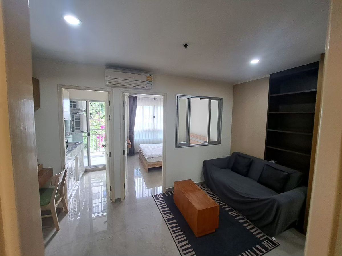 ให้เช่าคอนโดนวมินทร์ รามอินทรา : รีเจนท์โฮม 18​ แจ้งวัฒนะ-หลักสี่ ใกล้สถานีรถไฟฟ้าวัดพระศรีมหาธาตุรถไฟฟ้าสายสีชมพู/สีเขียว