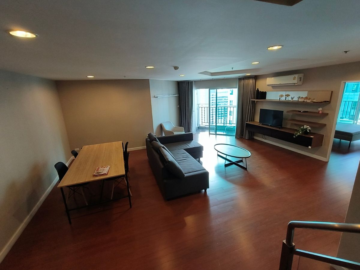ให้เช่าคอนโดพระราม 9 เพชรบุรีตัดใหม่ RCA :  BELLE Grand Rama 9-Rare 4-bedroom luxury apartment for rent in Rama 9