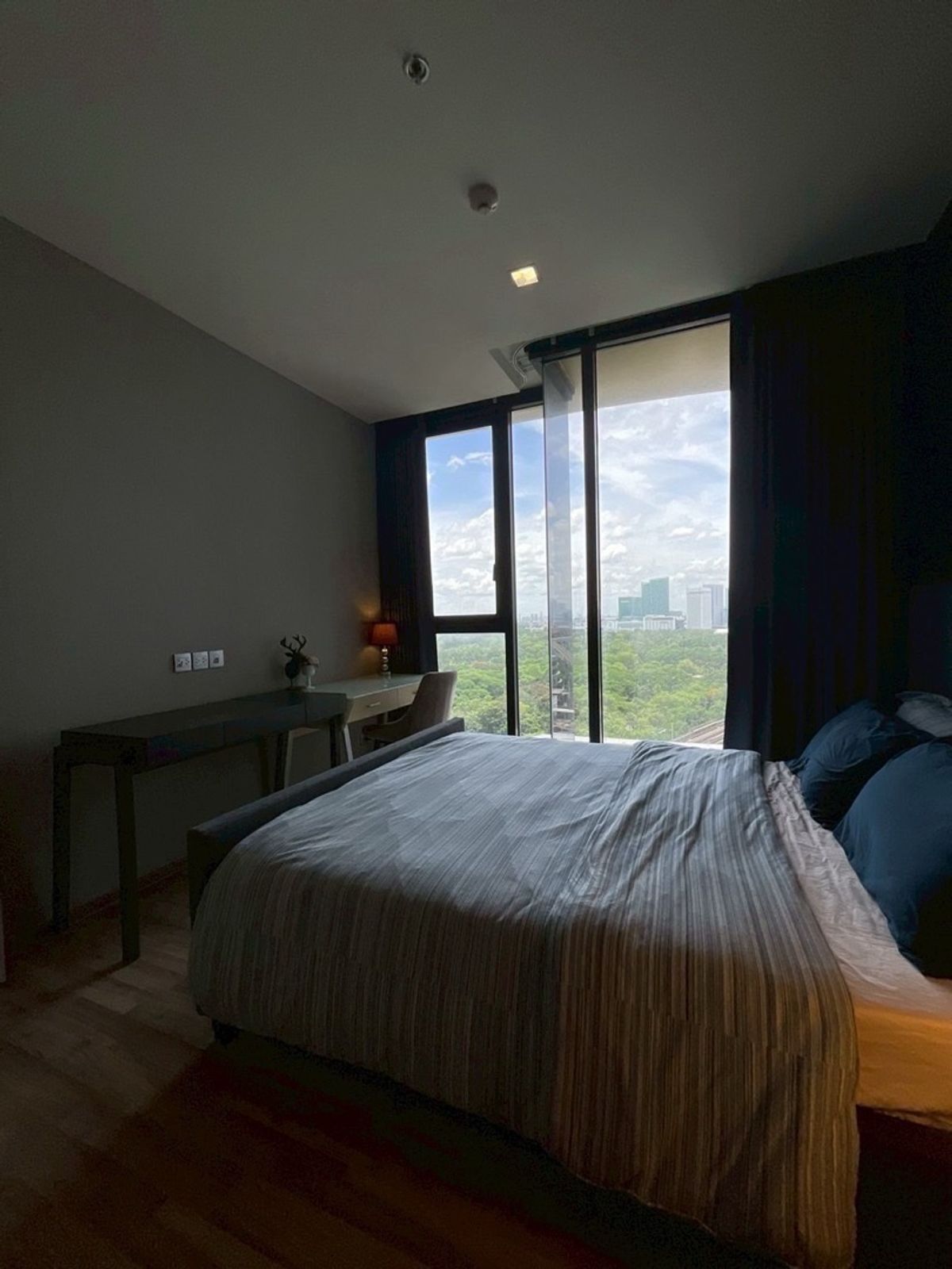 คอนโดสะพานควาย จตุจักร : For Sell& Rent วิวสวนสีเขียว🌿
The Line Jatujak-Mochit (1bed)
Contact K’Punpun 063-642-5995