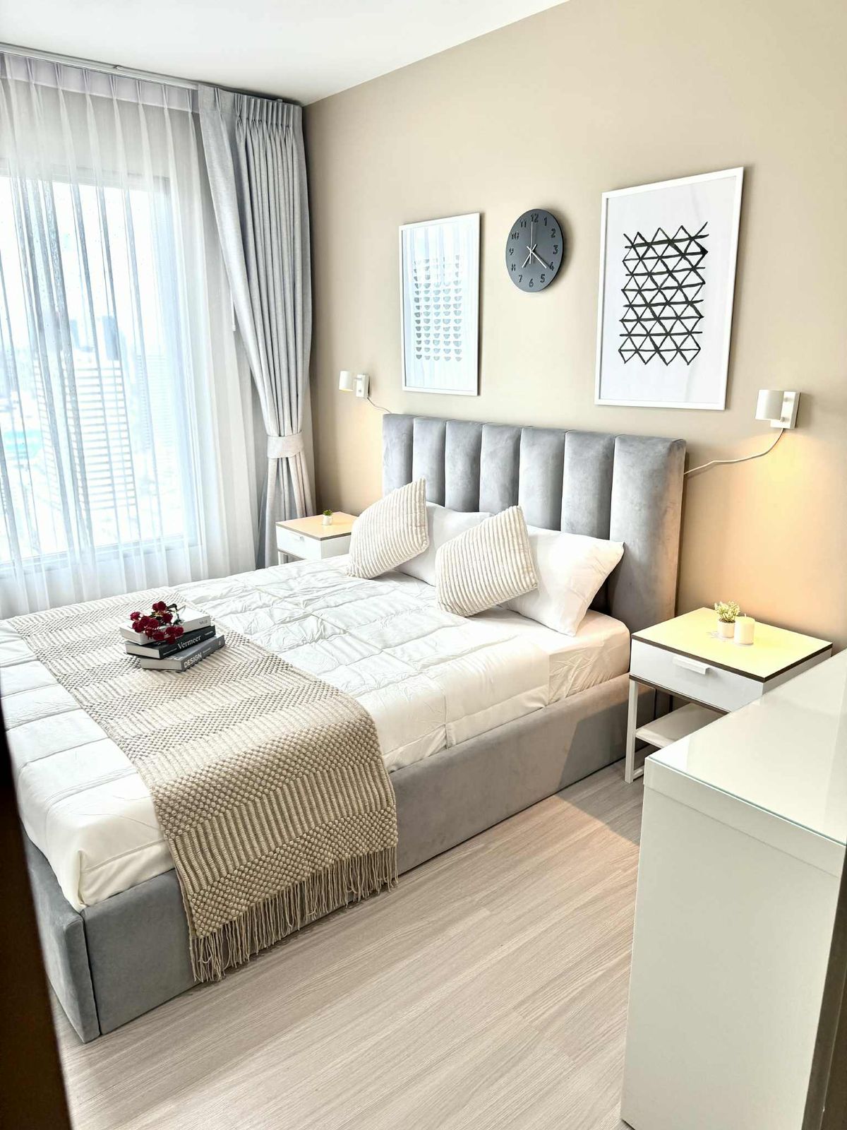 For RentCondoRama9, Petchburi, RCA : 🔥Hot Deal🔥 Life Asoke-Rama 9 – Condo for Rent | High floor with city view!