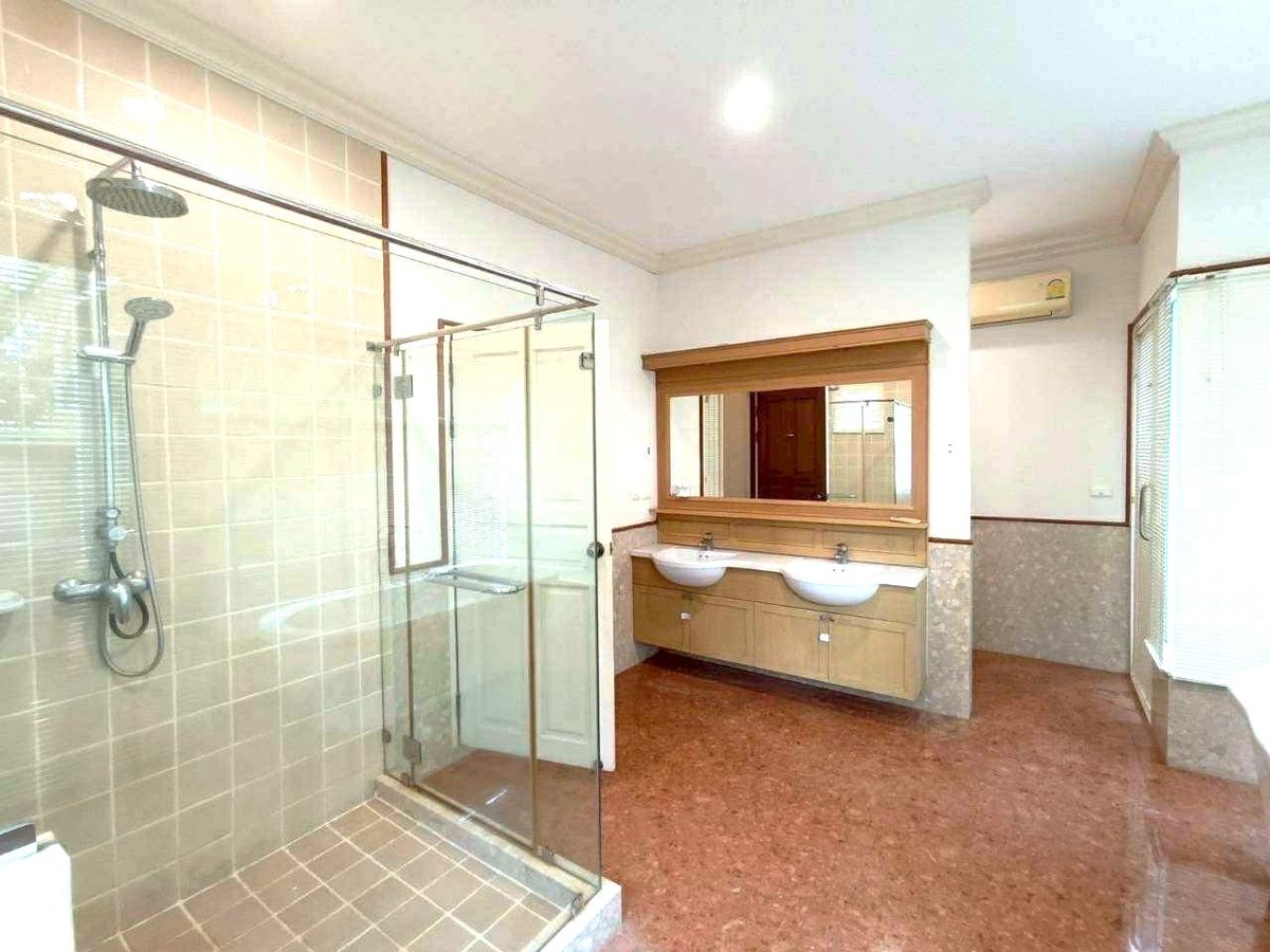 ให้เช่าบ้านบางนา แบริ่ง ลาซาล : ให้เช่าบ้านเดี่ยว 351 ตารางวา  ม.พฤกษ์ภิรมย์ รีเจ้นท์ สุขุมวิท105 แบริ่ง-ลาซาล (ใกล้BTSแบริ่ง)  แขวงบางนาใต้  เขตบางนา กรุงเทพ10270