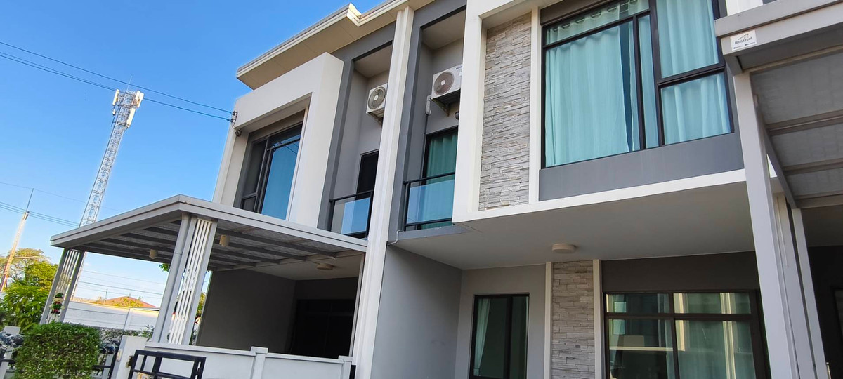 ให้เช่าทาวน์โฮมปทุมธานี รังสิต ธรรมศาสตร์ : ให้เช่า คอนโด แกรนด์ พลีโน่ พหลโยธิน-รังสิต (เลี้ยงสัตว์ได้)