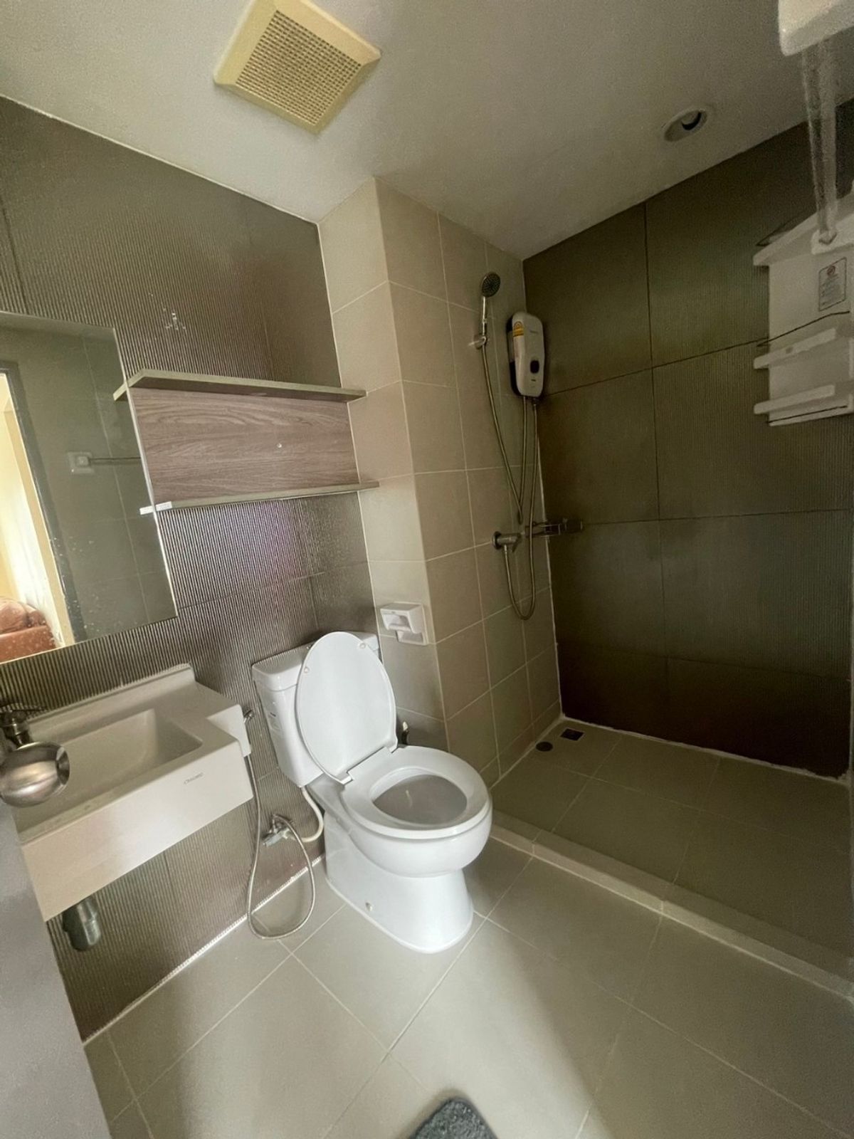 ขายคอนโดพัทยา บางแสน ชลบุรี สัตหีบ : For sale condo The grass south pattaya 2 Bed (S03-1916(S))