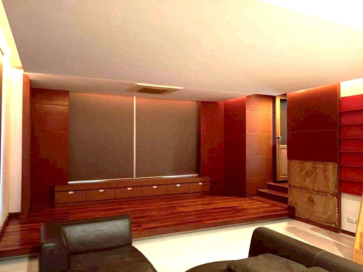 ให้เช่าบ้านบางนา แบริ่ง ลาซาล : ให้เช่าบ้านเดี่ยว 351 ตารางวา  ม.พฤกษ์ภิรมย์ รีเจ้นท์ สุขุมวิท105 แบริ่ง-ลาซาล (ใกล้BTSแบริ่ง)  แขวงบางนาใต้  เขตบางนา กรุงเทพ10270