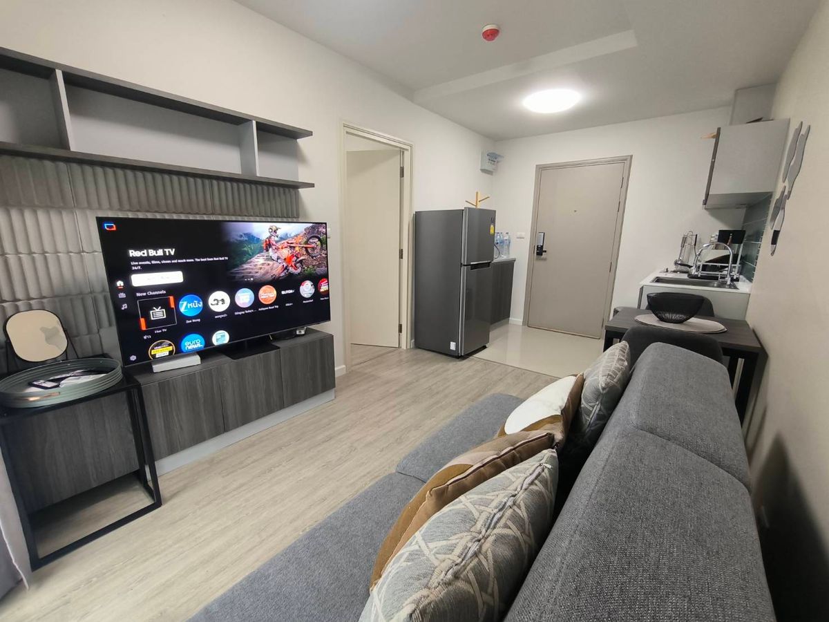 ให้เช่าคอนโดเชียงใหม่ : เช่าคอนโด   Dcondo Rin ติด เซ็นทรัลเฟส  33 ตรม 1 นอน  12,000 ต่อเดือน 