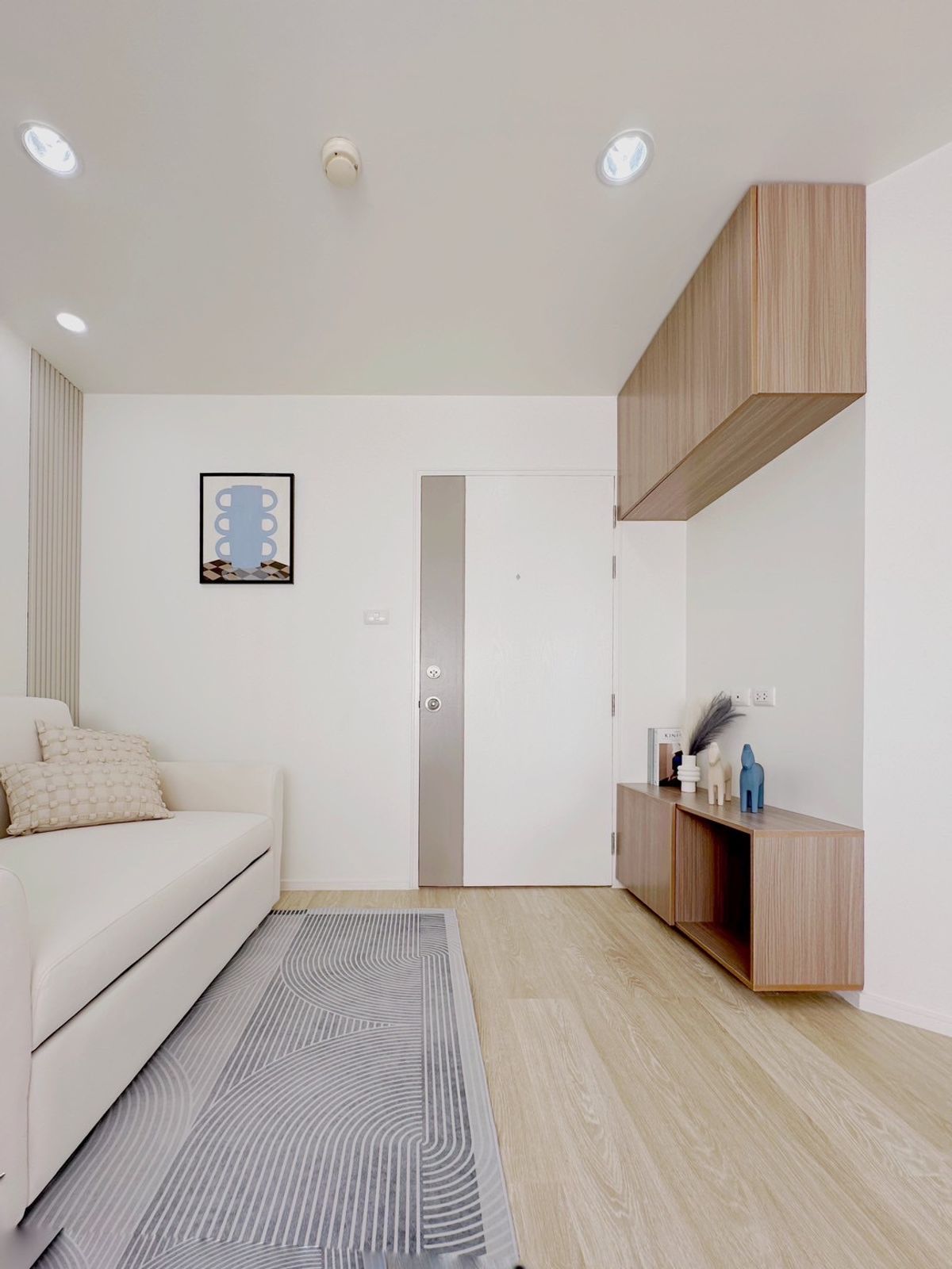 ขายคอนโดเกษตร นวมินทร์ ลาดปลาเค้า : 📣📣 คอนโดราคาพิเศษ !! ลุมพินี ลาดปลาเค้า 2 ตกแต่งใหม่ เฟอร์ครบพร้อมอยู่ ใกล้รถไฟฟ้าสายสีชมพูเพียง 4 นาที