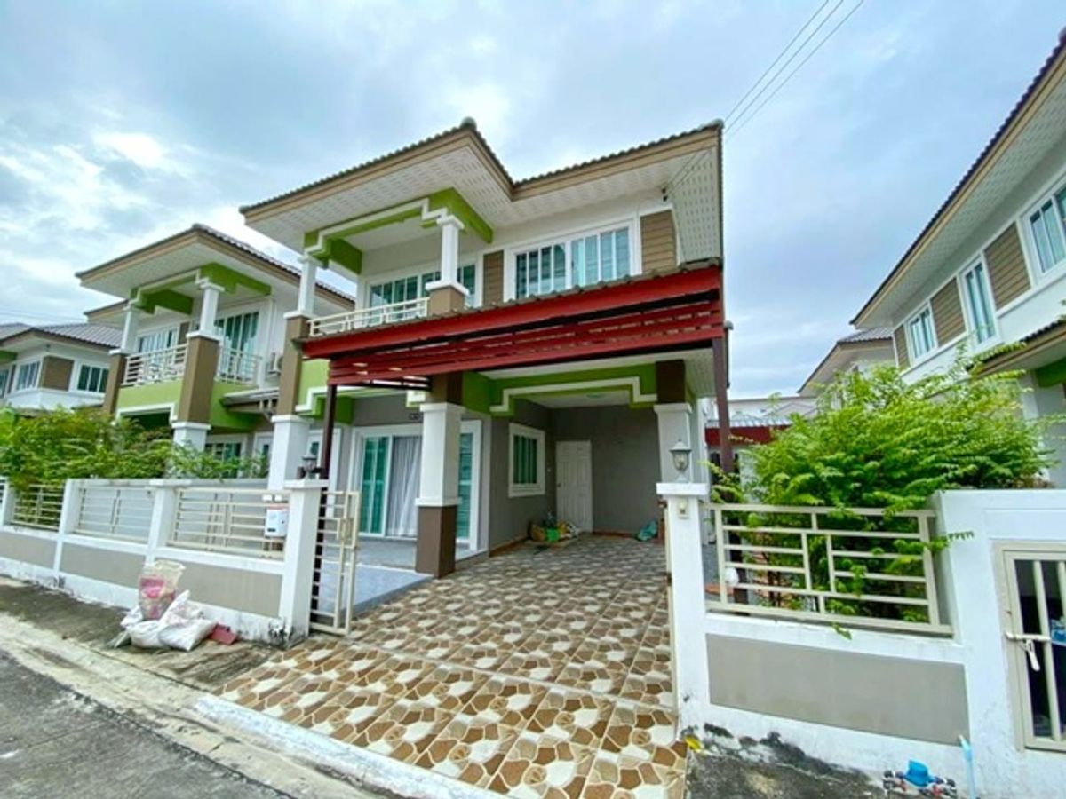ให้เช่าบ้านบางนา แบริ่ง ลาซาล : ตลาดสดนิคมบางปู บางปูนคร-พุฒสี โลตัส แพรกษา 800 ม. 3 แอร์ ใหญ่มากให้เช่าบ้าน2 ชั้นพร้อมสวน และสนามหญ้า 42ตร.วา.น่าอยู่ 3 นอน