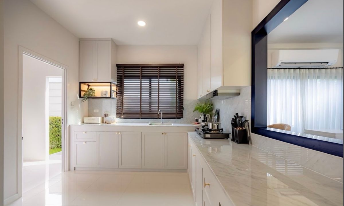 ขายบ้านบางนา แบริ่ง ลาซาล : ขายบ้านเดี่ยว 2 ชั้น โครงการ บริทาเนีย บางนา - ศรีวารี สวย ตามรูป พร้อมอยู่ ใกล้ ศูนย์การค้าเมกะ บางนา @841qqlnr