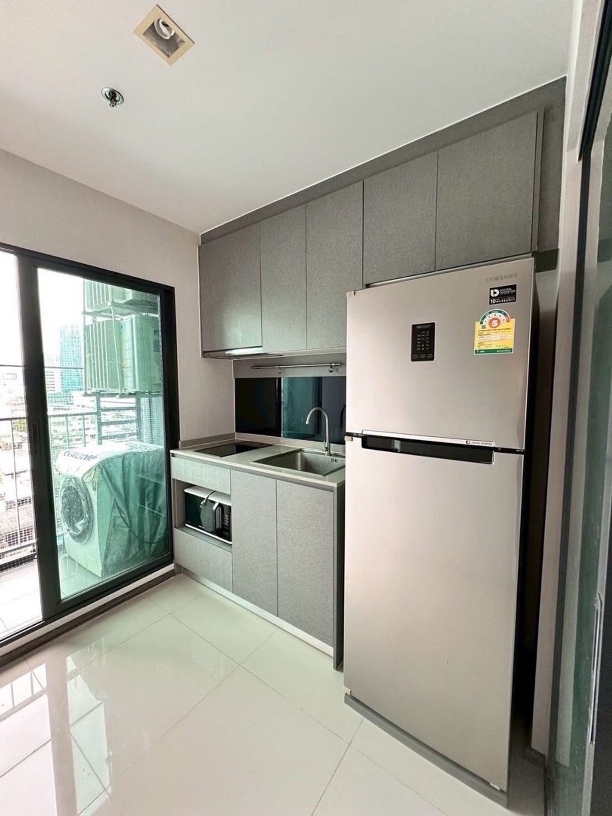 ให้เช่าคอนโดอ่อนนุช อุดมสุข : For rent ให้เช่าคอนโดติดรถไฟฟ้า ! 
Ideo sukhumvit 93 : 1 Bed 32 sqm ราคา 18,000 บาท/เดือน tower B