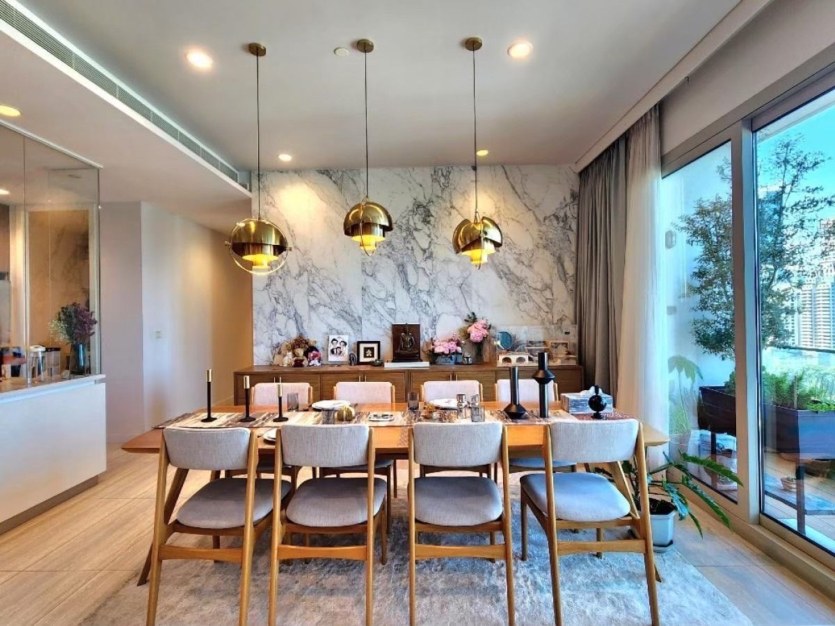 ขายคอนโดวิทยุ ชิดลม หลังสวน : 185 Rajadamri – Rare 3-Bedroom with Park & Polo Club Views Luxury Condo – 3 Bedrooms | 3 Bathrooms | 161 SQ.M. | Polo Park View