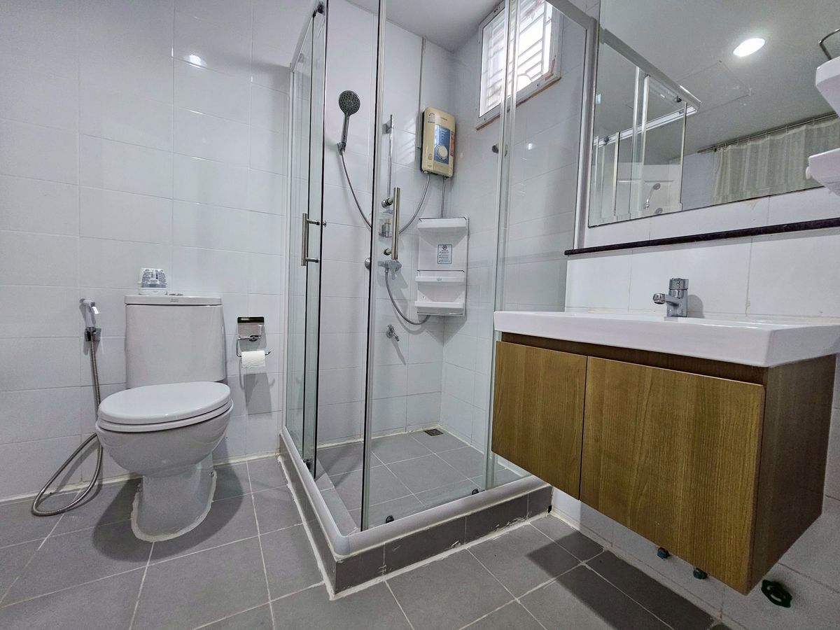 ให้เช่าทาวน์โฮมเกษตร นวมินทร์ ลาดปลาเค้า : ให้เช่า อารียา เดลี่ เกษตร-นวมินทร์ เนื้อที่ 16.9 ตรว. เฟอร์นิเจอร์ครบพร้อมอยู่ แอร์ 3ตัว บ้านใกล้คลับเฮ้าส์ ทำเลเดินทางสะดวก ใกล้เซ็นทรัลรามอินทรา และมหาลัยเกษตร