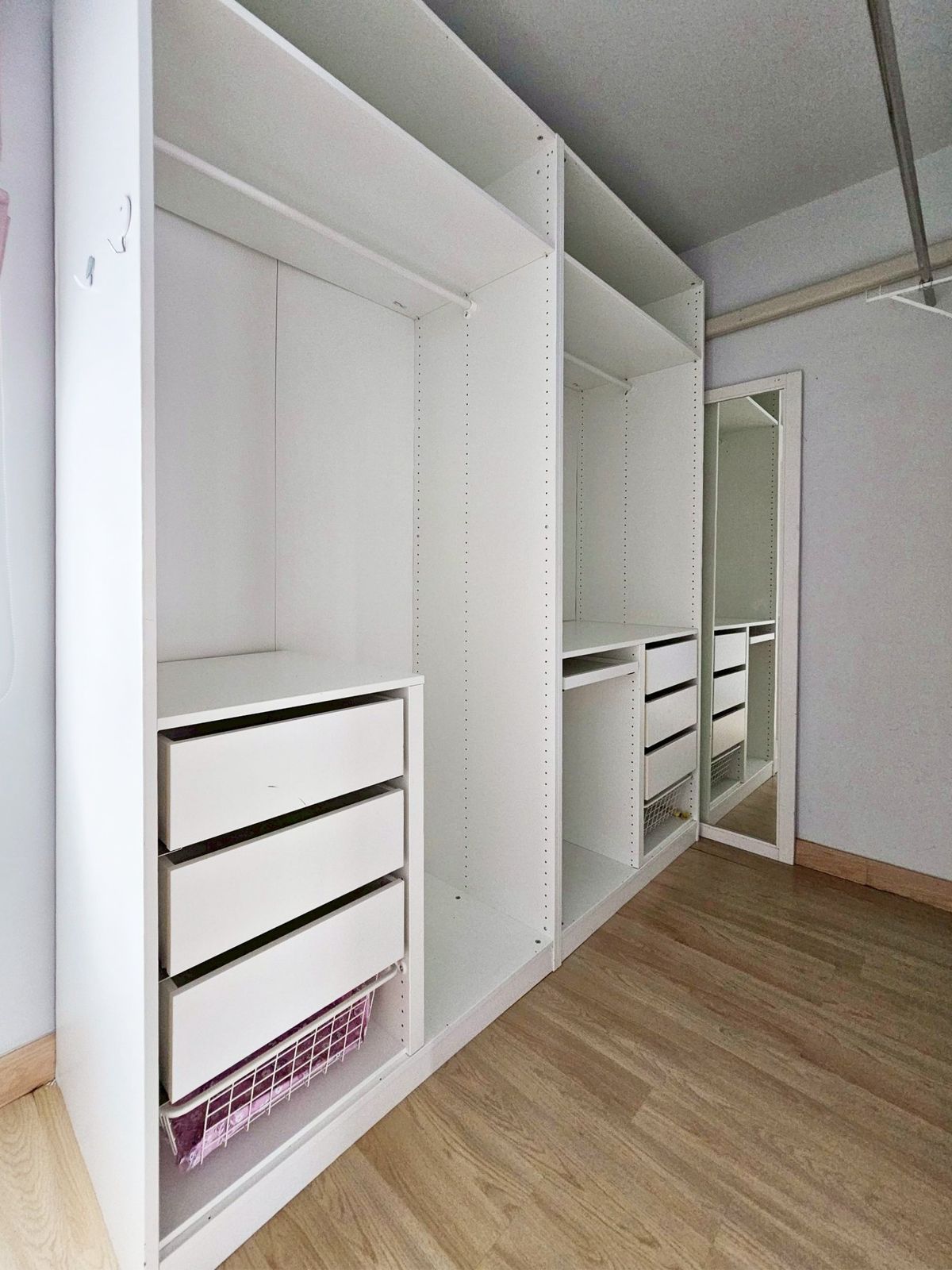 ให้เช่าทาวน์โฮมเกษตร นวมินทร์ ลาดปลาเค้า : ให้เช่า อารียา เดลี่ เกษตร-นวมินทร์ เนื้อที่ 16.9 ตรว. เฟอร์นิเจอร์ครบพร้อมอยู่ แอร์ 3ตัว บ้านใกล้คลับเฮ้าส์ ทำเลเดินทางสะดวก ใกล้เซ็นทรัลรามอินทรา และมหาลัยเกษตร