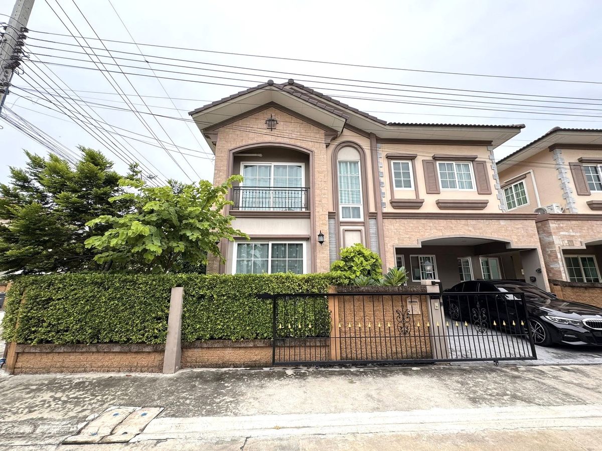 Bang kae, Phetkasem : Golden Neo Bangkhae