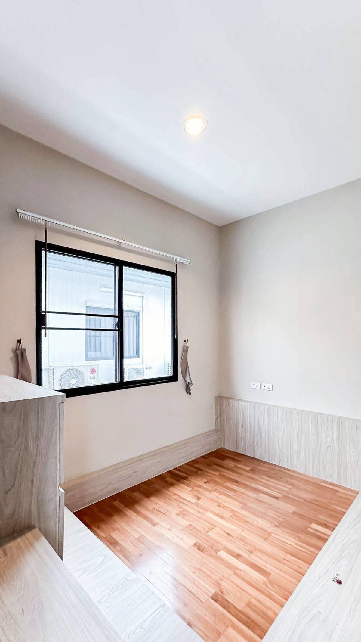 ขายบ้านนวมินทร์ รามอินทรา : บ้านสวยพร้อมอยู่ เสนาพาร์ค วิลล์ รามอินทรา-วงแหวน 3 ใกล้แฟชั่นไอส์แลน