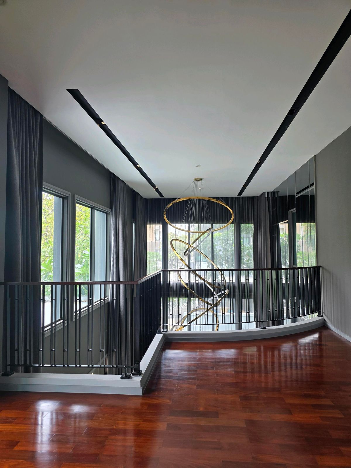 HousePattanakan, Srinakarin : 🏛 #Sell / #Rent - Grand Bangkok Boulevard Rama 9flagship Residence, the most potential location on Krungthep Kreetha Road - only 50 meters from Wellington College Bangkok