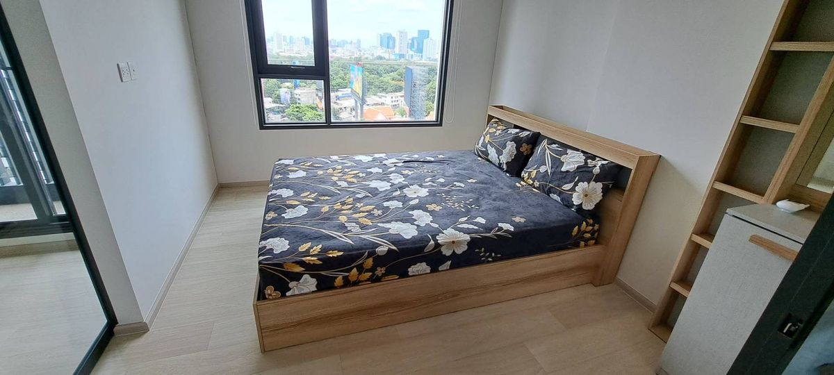 ให้เช่าคอนโดวิทยุ ชิดลม หลังสวน : Condo for Rent  Life One Wireless (Rt-01)