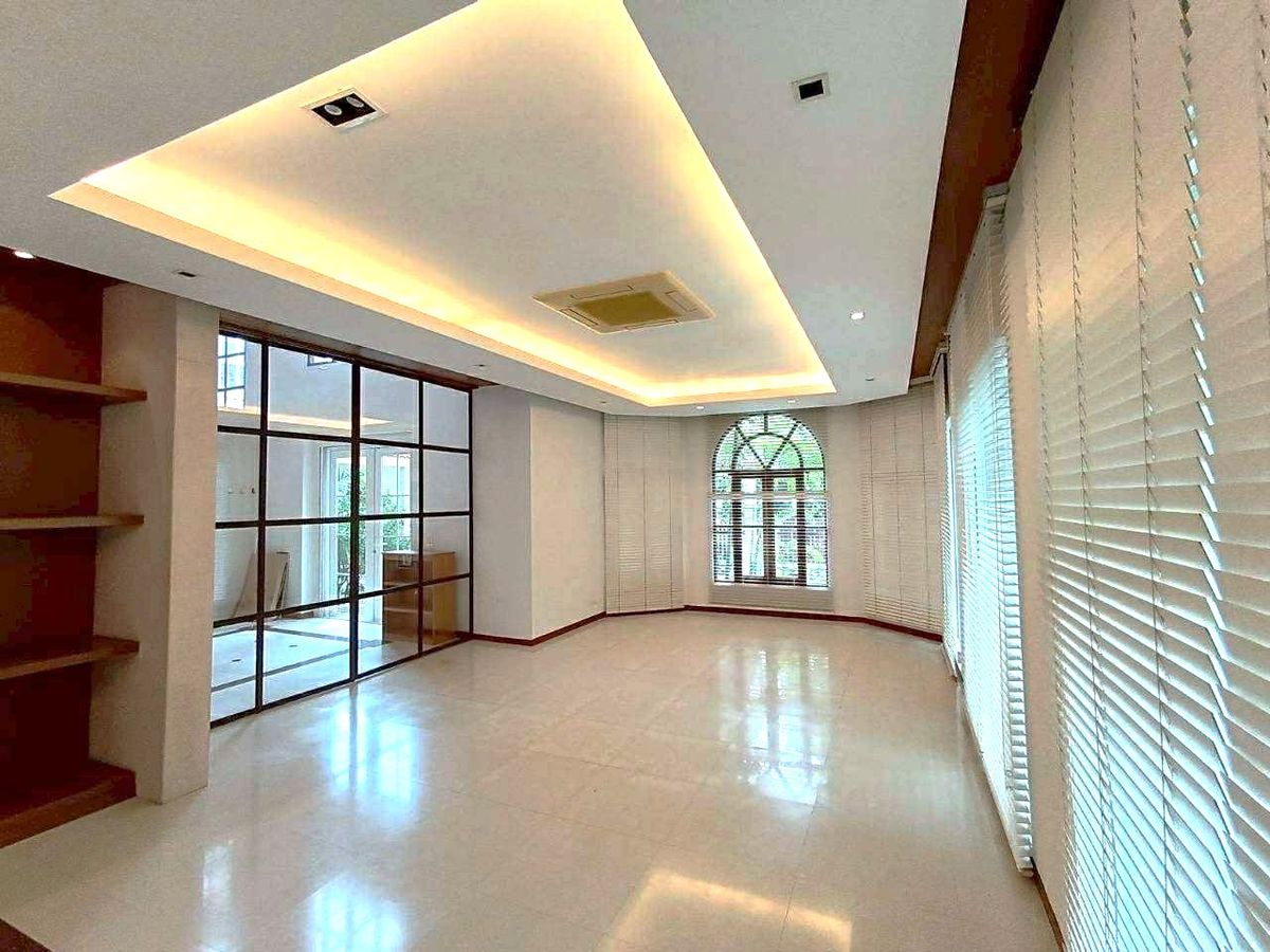 ให้เช่าบ้านบางนา แบริ่ง ลาซาล : ให้เช่าบ้านเดี่ยว 351 ตารางวา  ม.พฤกษ์ภิรมย์ รีเจ้นท์ สุขุมวิท105 แบริ่ง-ลาซาล (ใกล้BTSแบริ่ง)  แขวงบางนาใต้  เขตบางนา กรุงเทพ10270