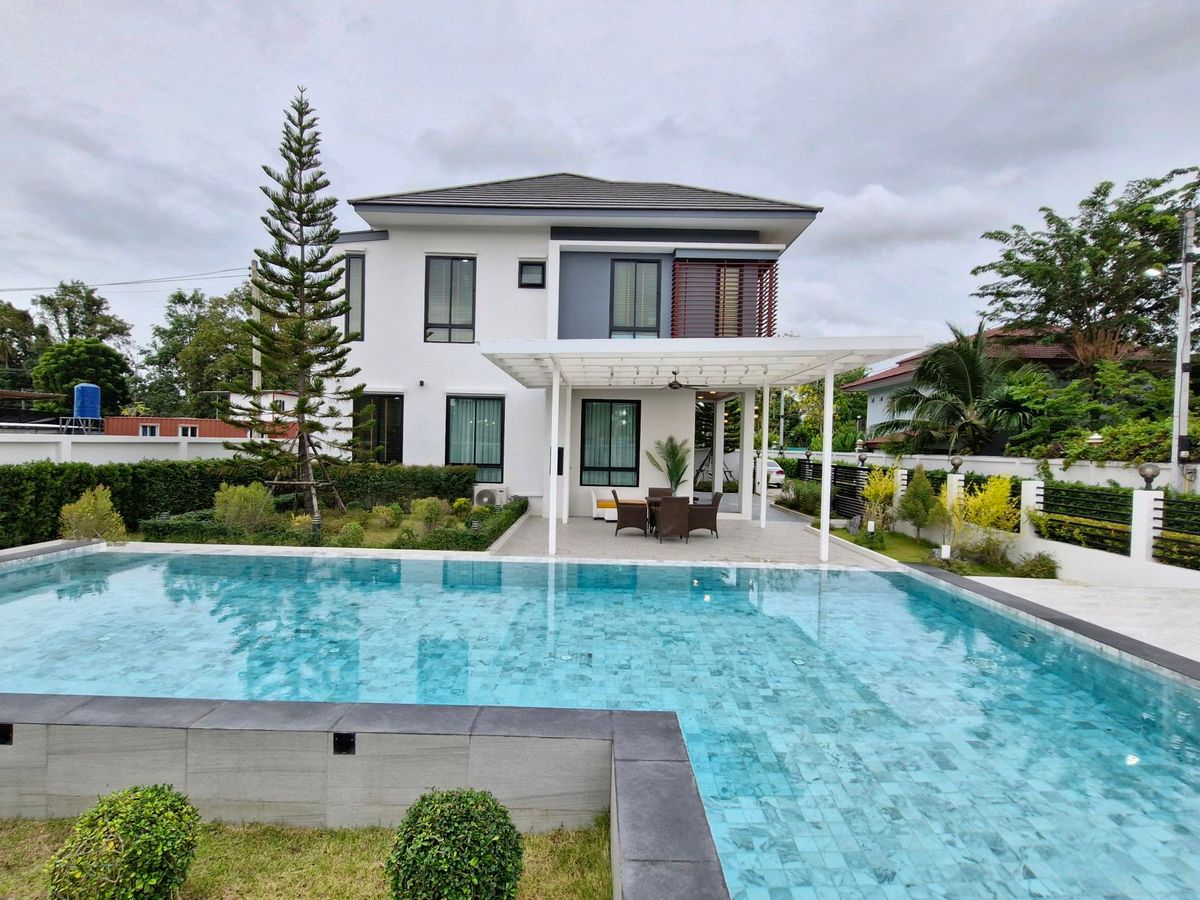 ขายบ้านพัทยา บางแสน ชลบุรี สัตหีบ : พูลวิลล่าห้วยใหญ่ Tamarind Village สนามกอล์ฟสยามคันทรี่คลัฟ บ้านพร้อมอยู่ ห้วยใหญ่ พัทยา บางละมุง ชลบุรี