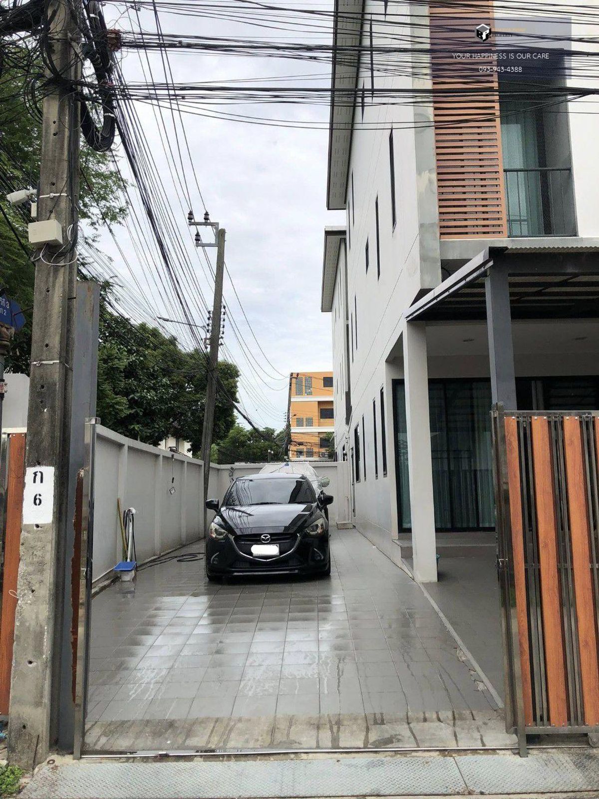 For SaleHouseOnnut, Udomsuk : The house is ready to stay in 3 -story townhome, Punnawithi 31, after the corner #2025082911620
