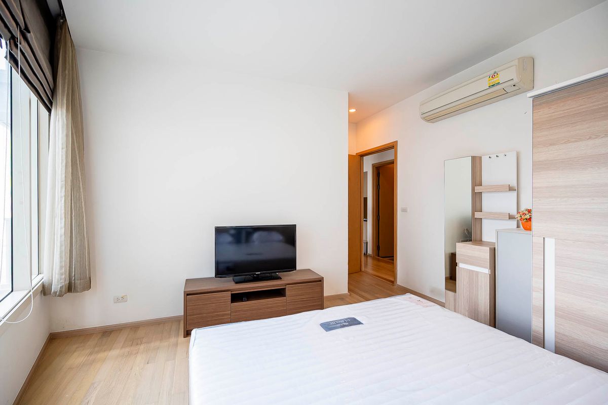 ให้เช่าคอนโดสุขุมวิท อโศก ทองหล่อ : For rent condo The XXXIX (The Thirty-Nine) 2 Bed fully furnished (S15-21916) 