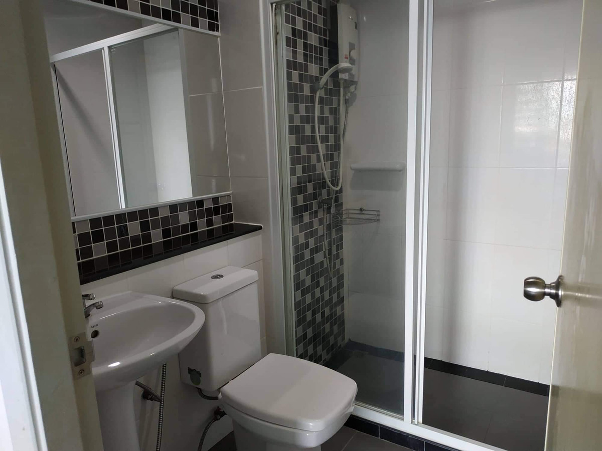 ขายคอนโดอ่อนนุช อุดมสุข : ทิศตะวันออก วิวโล่งเฟอร์ฯครบราคาดี!!⭐Regent Home 22 Sukhumvit 85 (รีเจ้นท์ โฮม 22 สุขุมวิท 85)