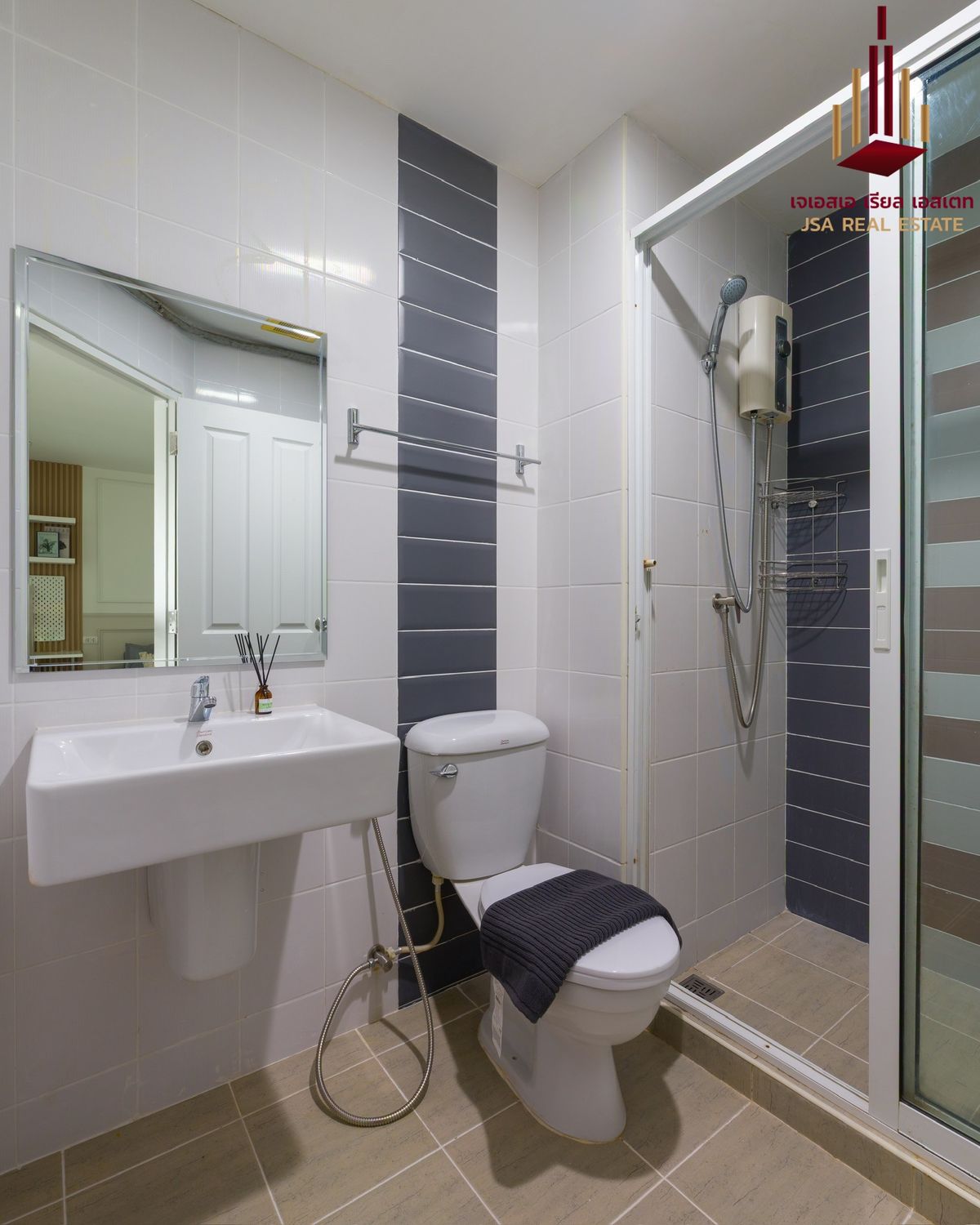 ขายคอนโดปิ่นเกล้า จรัญสนิทวงศ์ : ✨ For Sale: The Trust Residence Pinklao Condo ✨   💰 Only 1,790,000 THB