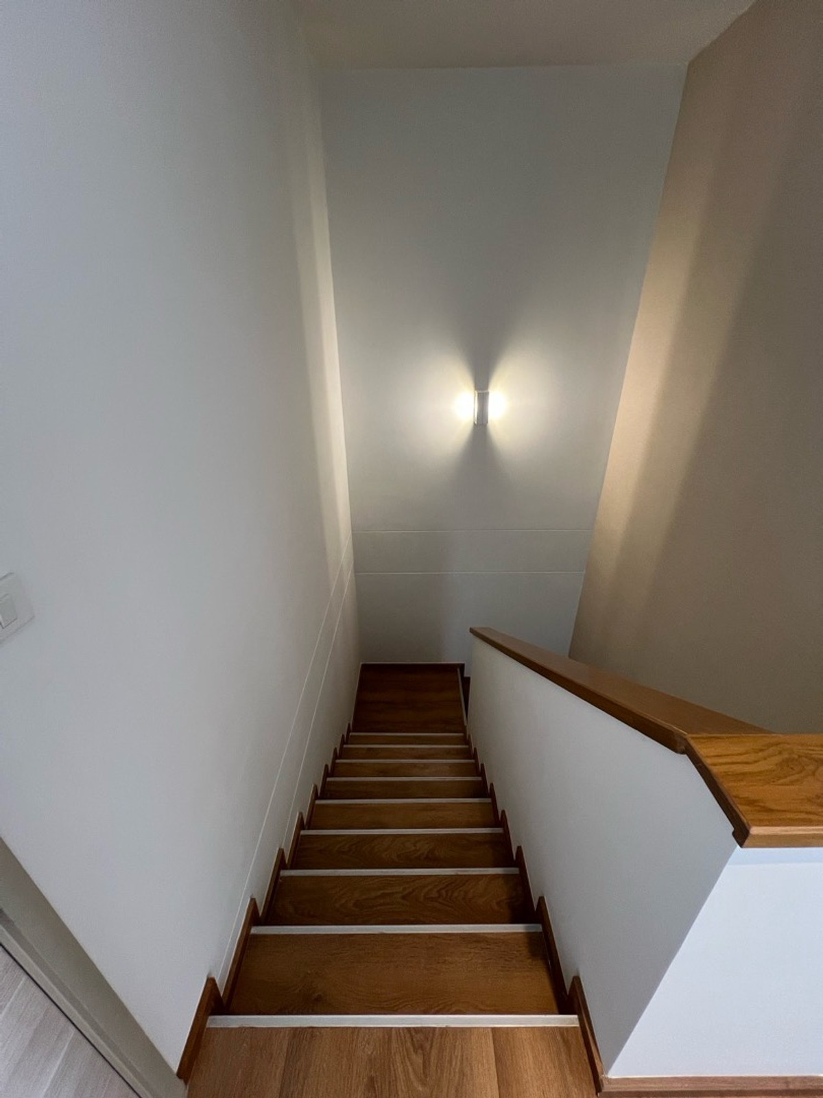 For RentCondoSukhumvit, Asoke, Thonglor : 🔫💦 Settle In Before Songkran! 2-Bedroom Duplex at Park 24 – 80,000 THB/month