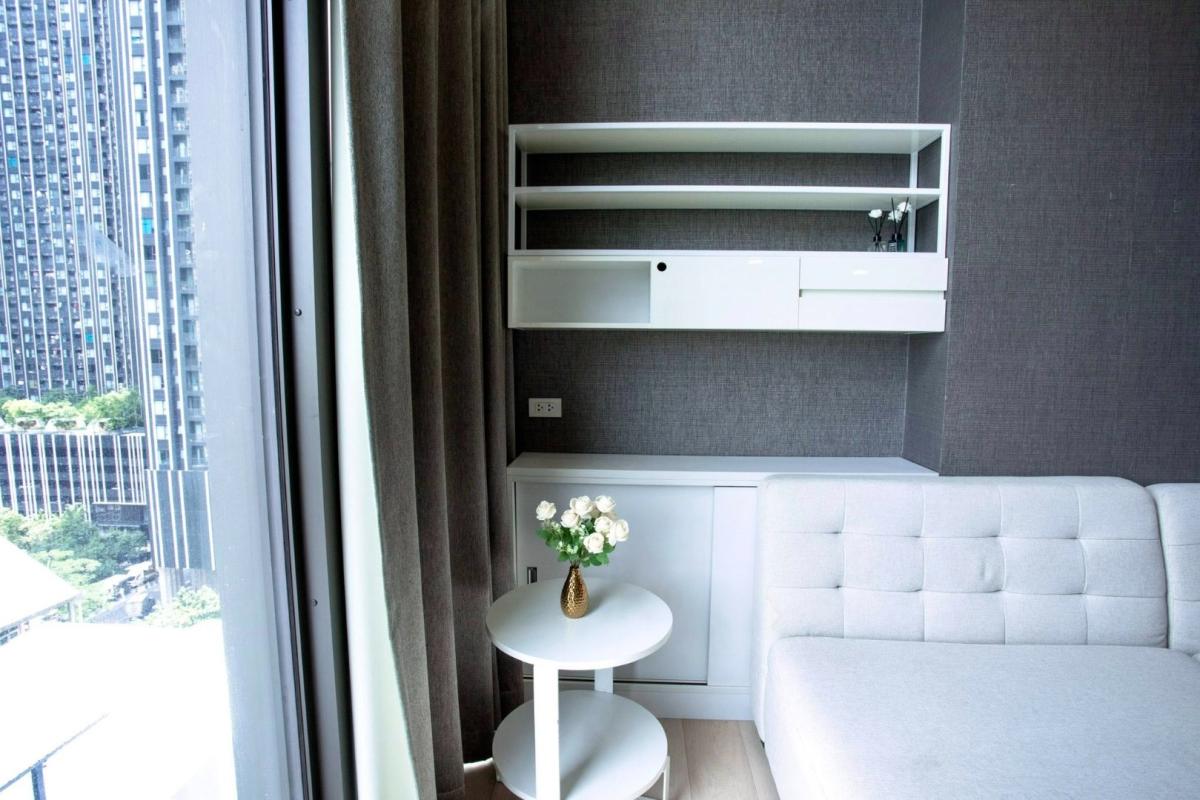 ให้เช่าคอนโดพระราม 9 เพชรบุรีตัดใหม่ RCA : 🔥ให้เช่าด่วน🔥ชีวาทัย เรสซิเดนซ์ อโศก ใกล้ MRT พระราม 9 เฟอร์นิเจอร์ครบ พร้อมเข้าอยู่