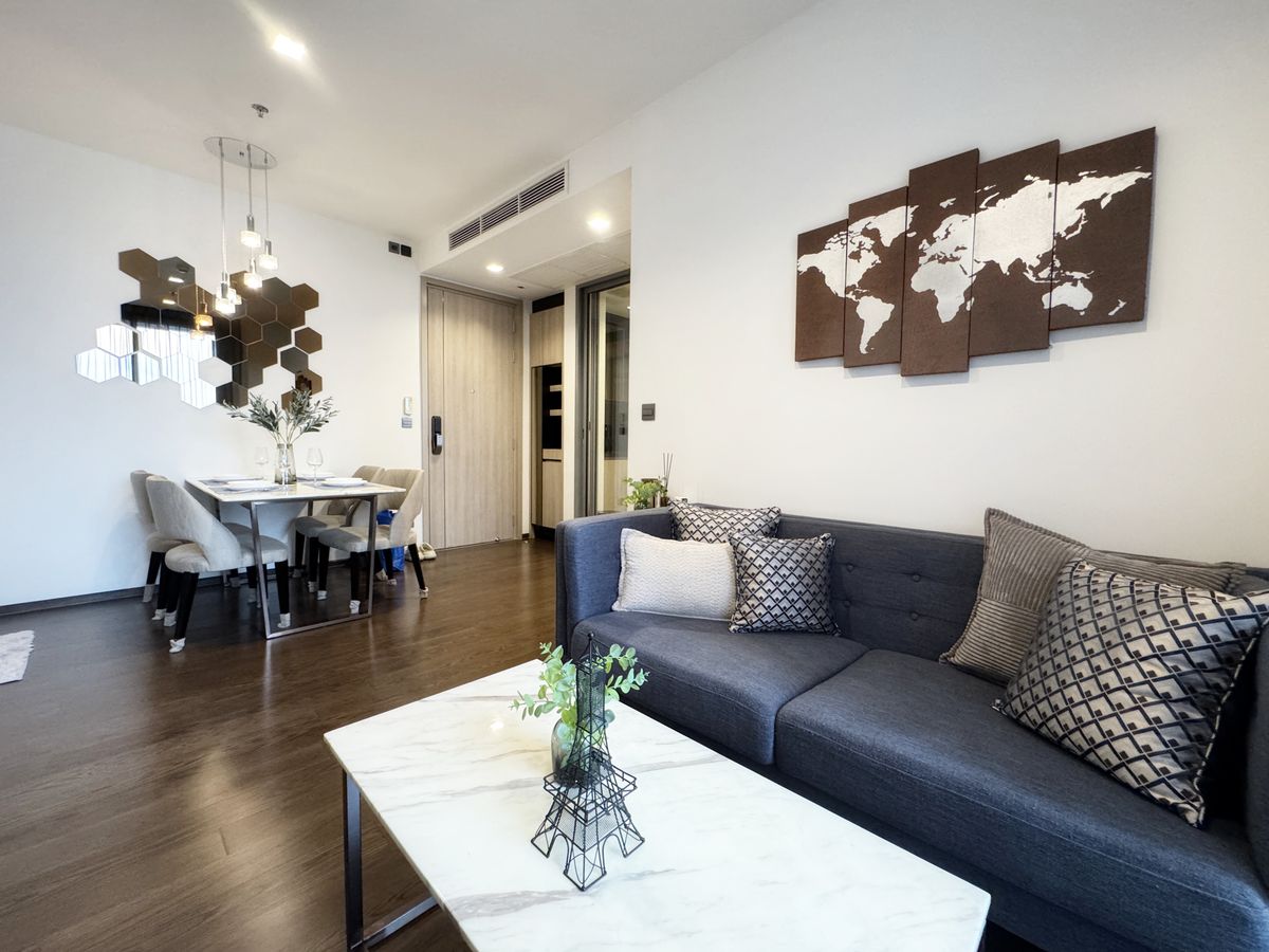 For RentCondoRatchathewi,Phayathai : 🔥Urgent for rent🔥The Line Ratchathewi, luxuriously decorated room, fully furnished, ready to move in, near BTS Ratchathewi, only 220 meters.