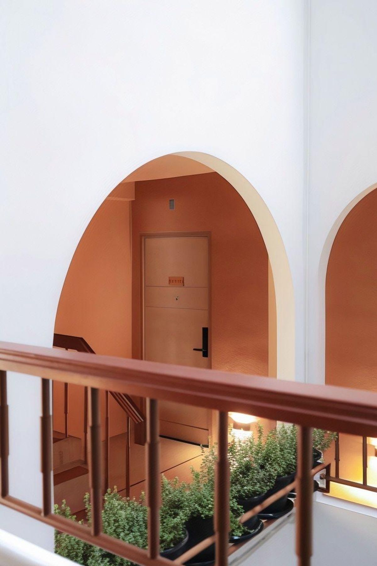 ให้เช่าสีลม ศาลาแดง บางรัก : Line ID : @zimple_asset  ห้องพักสไตล์มินิมอล ย่านสีลม Fully Furnished บรรยากาศเงียบสงบเหมาะแก่การพักผ่อน เดินทางสะดวก ไม่ไกลจากBTS สุรศักดิ์