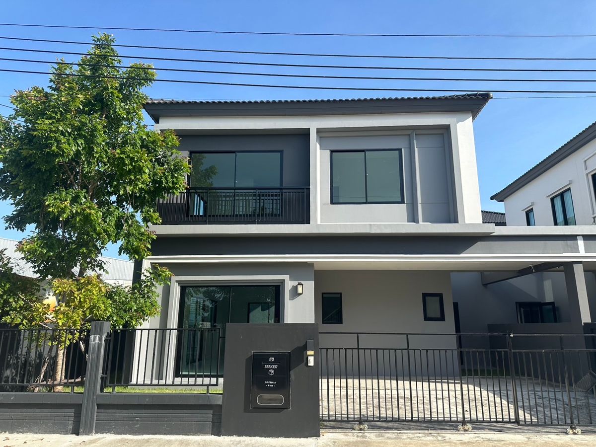 ขายสมุทรปราการ สำโรง : บ้านแฝดใหญ่ บริทาเนียบางนา-เทพารักษ์ ราคาดีที่สุดในรอบปี