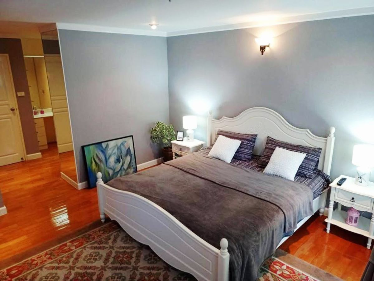 For RentCondoSukhumvit, Asoke, Thonglor : ✨ Unblocked City View | Jacuzzi Bath | 2BR | Prime location ✨ 