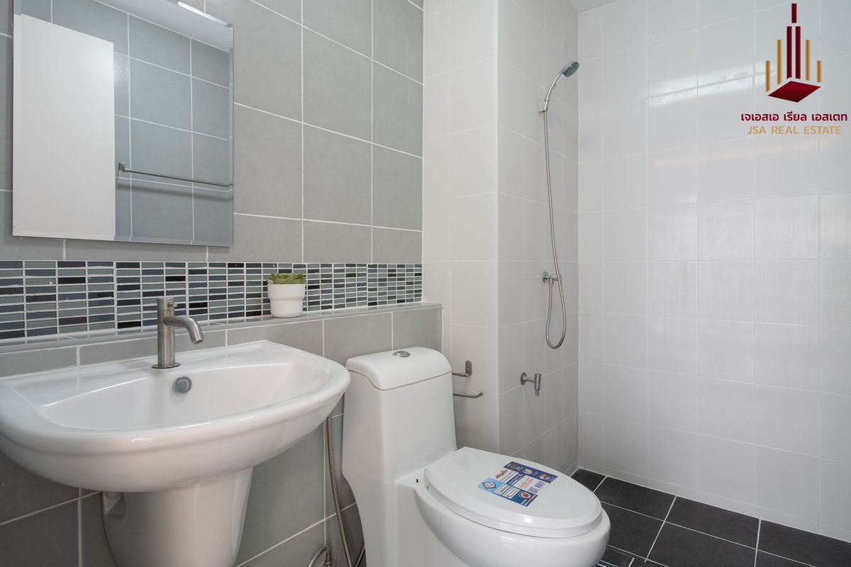 ขายคอนโดนวมินทร์ รามอินทรา : ✨ For Sale: D condo Ramindra Condo ✨   💰 Only 1,590,000 THB