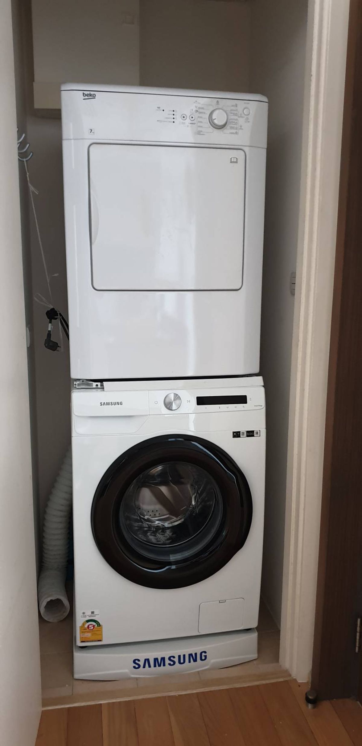 ให้เช่าคอนโดสุขุมวิท อโศก ทองหล่อ : For Rent Condo 39 By Sansirit  fully furnished (S15-7232)