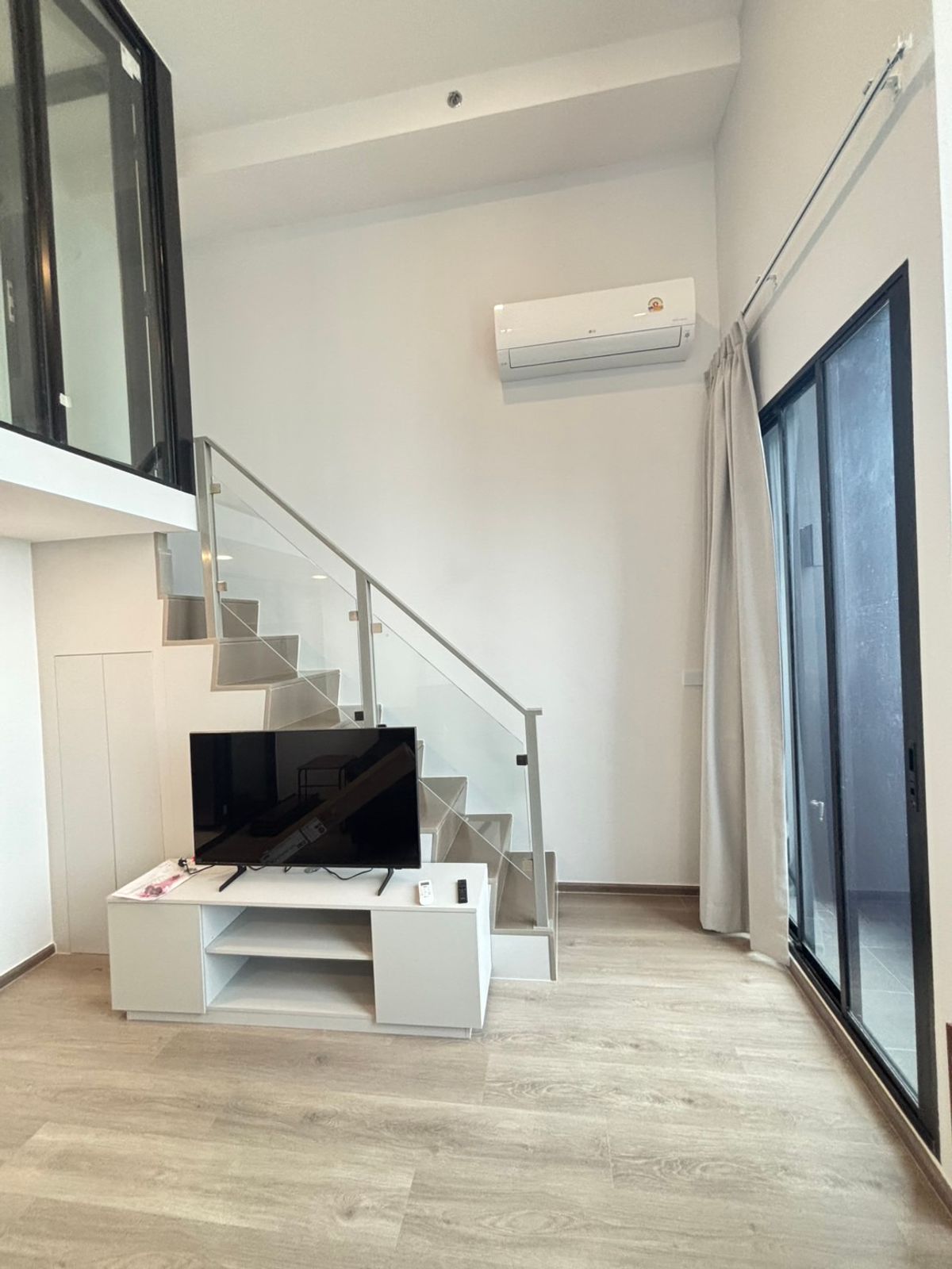 ให้เช่าคอนโดอ่อนนุช อุดมสุข : ✨Ready to Move✨ KnightsBridge Space Sukhumvit–Rama 4 |เฟอร์ครบ เครื่องใช้ไฟฟ้าใหม่ | เดินทางสะดวก