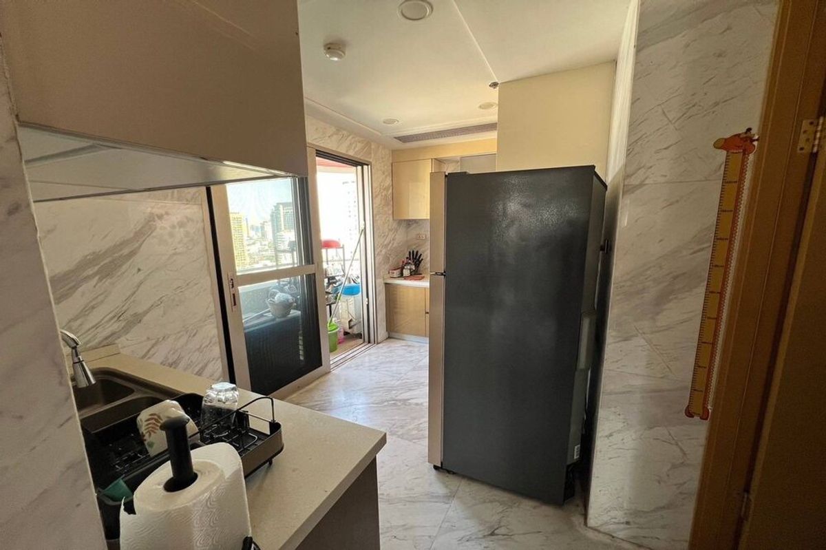 For SaleCondoSukhumvit, Asoke, Thonglor : 🔥 For Sale !! high floor 20++, private swimming pool!!🔥 Code C20250800091..........Le Raffine Sukhumvit 24, 3 bedroom Duplex, 5 bathroom, furnished, Special Deal!!📣📣