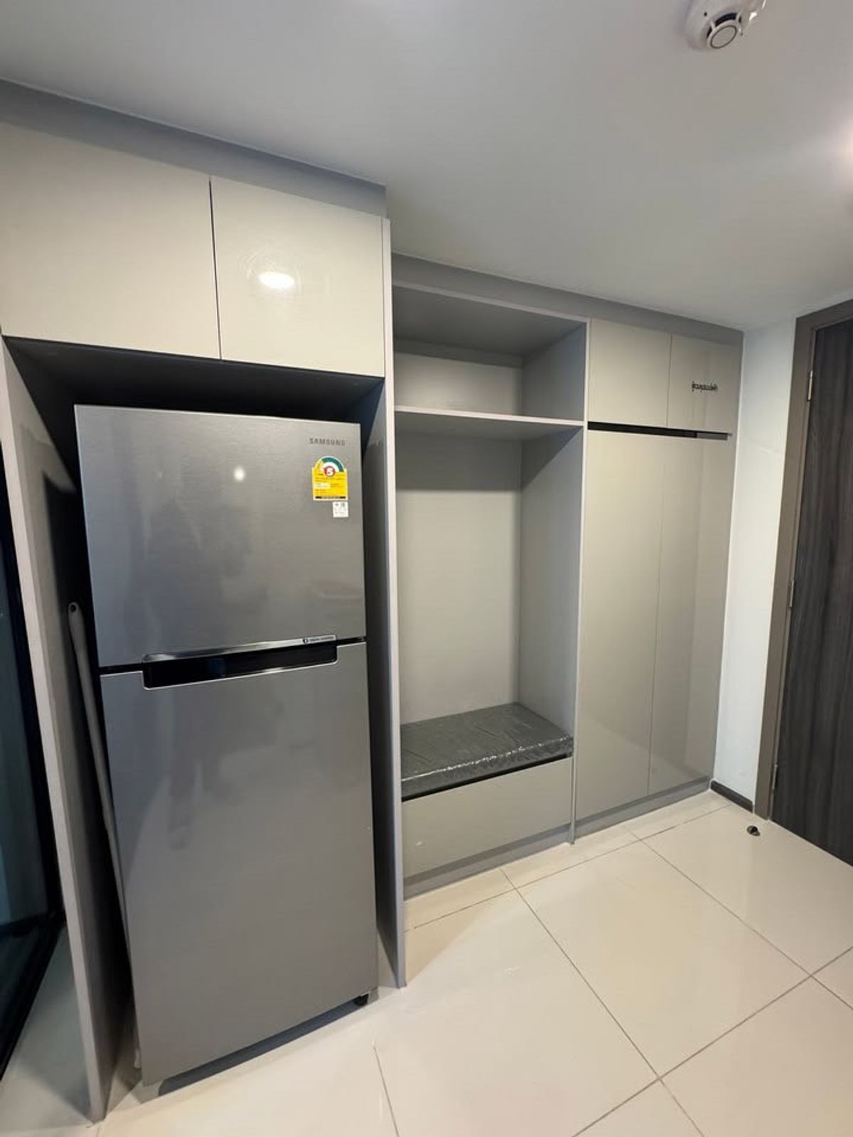 ให้เช่าคอนโดพระราม 9 เพชรบุรีตัดใหม่ RCA : 🔥 For Rent Duplex 1Bedrooms 🔥 Knightbrige Space Rama9