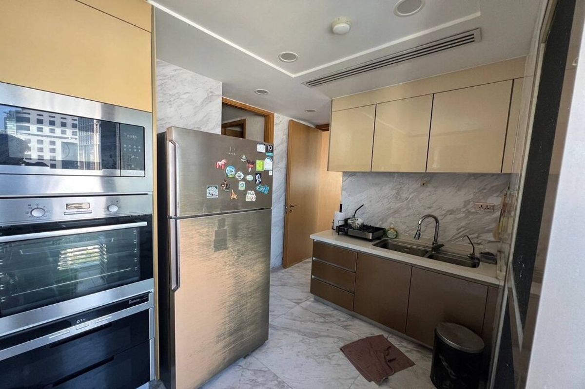 For SaleCondoSukhumvit, Asoke, Thonglor : 🔥 For Sale !! high floor 20++, private swimming pool!!🔥 Code C20250800091..........Le Raffine Sukhumvit 24, 3 bedroom Duplex, 5 bathroom, furnished, Special Deal!!📣📣