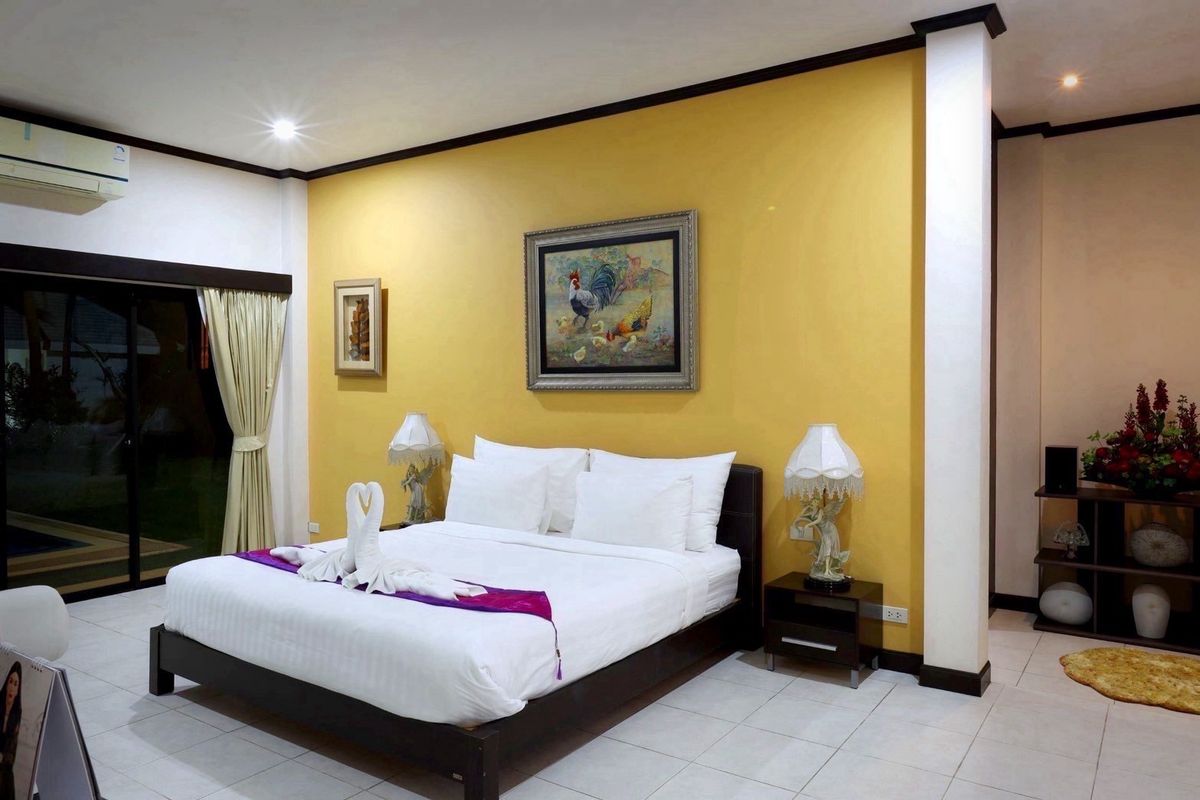 ขายบ้านชะอำ เพชรบุรี : 📢👇บ้านพักตากอากาศสุดหรู 2 หลัง ริมทะเลชะอำ–ปึกเตียน ใกล้กรุงเทพฯ  ทำเลเงียบสงบ ส่วนตัว ใกล้สถานที่ท่องเที่ยวหลายแห่ง เหมาะสำหรับการพักผ่อนและการลงทุน