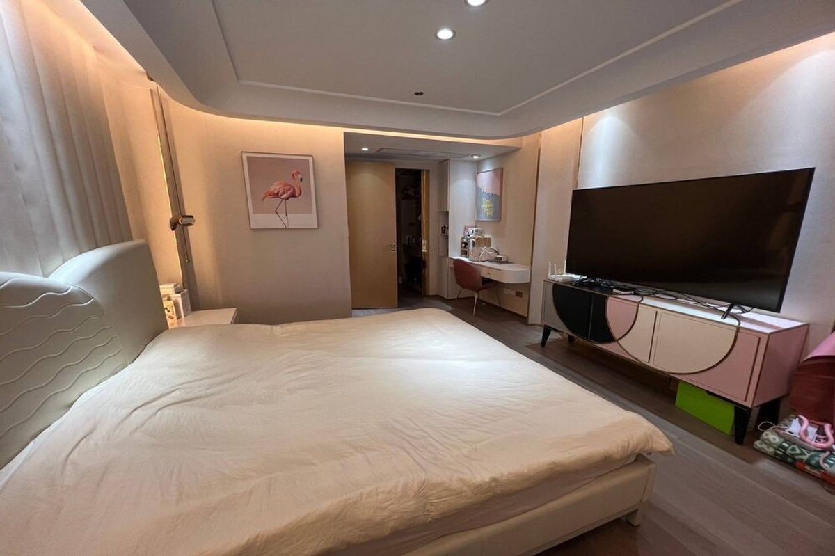 For SaleCondoSukhumvit, Asoke, Thonglor : 🔥 For Sale !! high floor 20++, private swimming pool!!🔥 Code C20250800091..........Le Raffine Sukhumvit 24, 3 bedroom Duplex, 5 bathroom, furnished, Special Deal!!📣📣