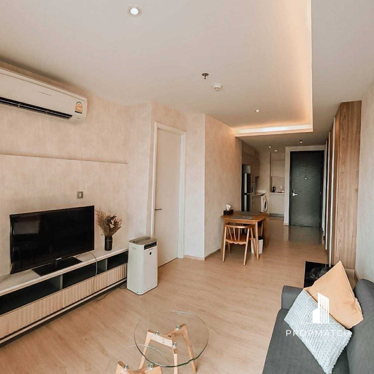 ให้เช่าคอนโดสุขุมวิท อโศก ทองหล่อ : ✨Flash Deal ✨H Sukhumvit 43( 1Bed 1Bath 45SQM.) แต่งครบพร้อมอยู่ !! เพียง 30,000บาทต่อเดือน Tel.0981315848 @propmatch