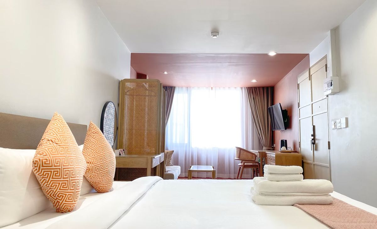 ให้เช่าสีลม ศาลาแดง บางรัก : Line ID : @zimple_asset  ห้องพักสไตล์มินิมอล ย่านสีลม Fully Furnished บรรยากาศเงียบสงบเหมาะแก่การพักผ่อน เดินทางสะดวก ไม่ไกลจากBTS สุรศักดิ์