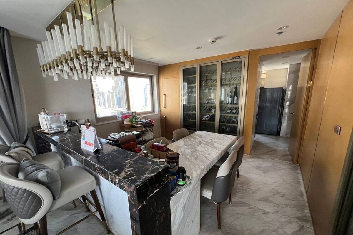 For SaleCondoSukhumvit, Asoke, Thonglor : 🔥 For Sale !! high floor 20++, private swimming pool!!🔥 Code C20250800091..........Le Raffine Sukhumvit 24, 3 bedroom Duplex, 5 bathroom, furnished, Special Deal!!📣📣