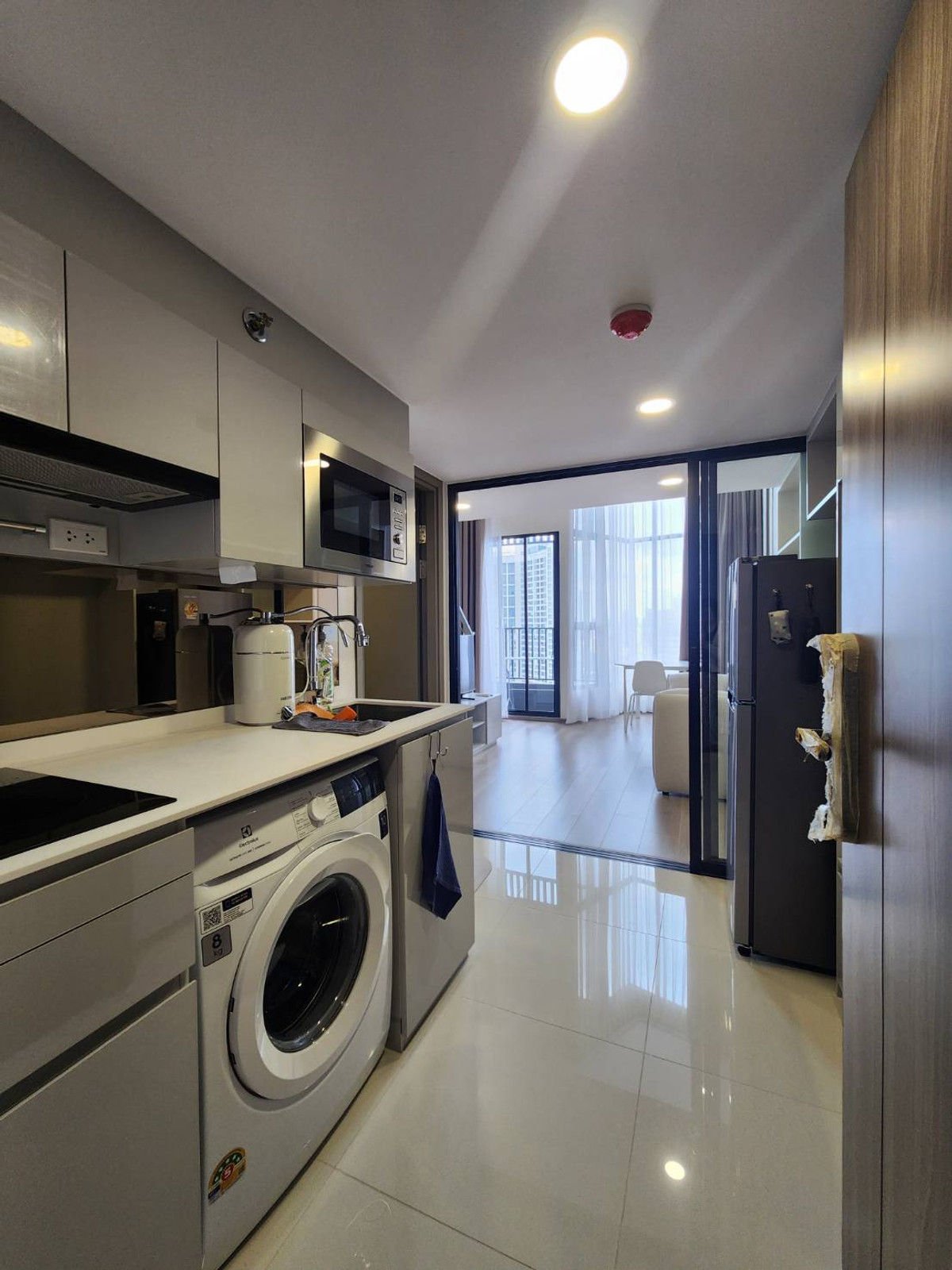 For RentCondoOnnut, Udomsuk : Luxury Condo for Rent | Knightsbridge Space Sukhumvit - Rama 4 in the city center