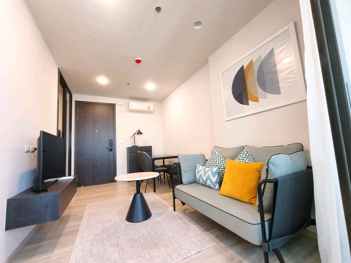 For RentCondoRatchadapisek, Huaikwang, Suttisan : 🔴18,000฿🔴 𝐗𝐓 𝐇𝐮𝐚𝐢𝐤𝐡𝐰𝐚𝐧𝐠┃XT Huai Khwang ✅ near MRT Huai Khwang, happy to serve you🙏(available for rent 5 Dec)📱 Property code​ 6811-0510📱: Line ID:@bbcondo88