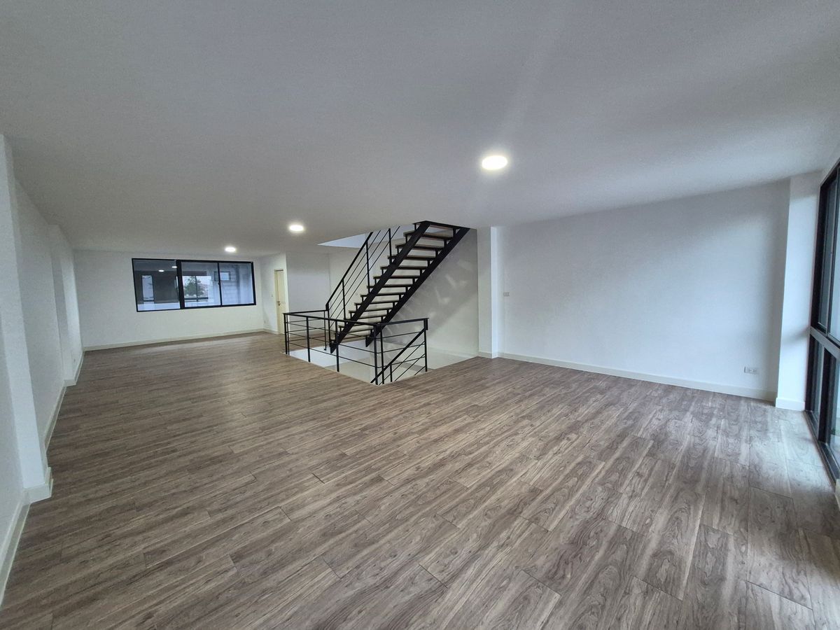 โฮมออฟฟิศเกษตร นวมินทร์ ลาดปลาเค้า : ขาย-เช่า Home Office⭐เกษตร - นวมินทร์⭐พื้นที่มากกว่า 400 ตร.ม⭐ห้องมุม⭐ใหญ่สุดในโครงการ